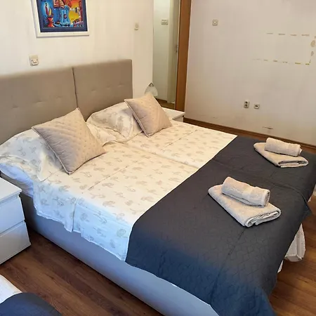 Blue Tree Σπλιτ