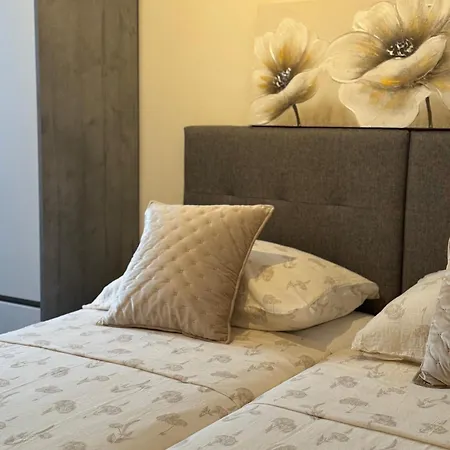 아파트 블루 트리 룸